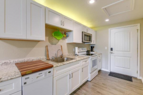 Rockport Unit with Pool and Boat Ramp Near Beaches!